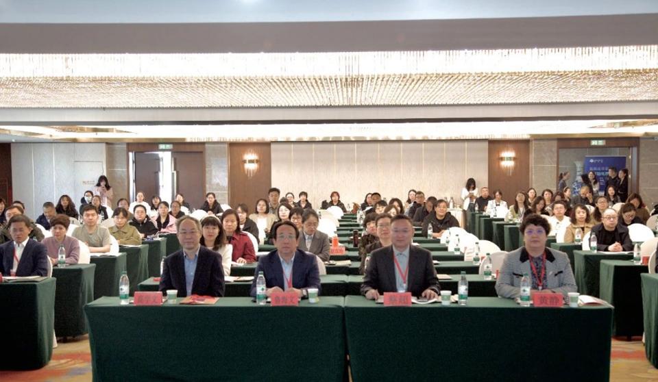 学术会议 | 内蒙古自治区医学会老年医学分会2025年学术会议暨多学科党支部联合党建活动圆满收官