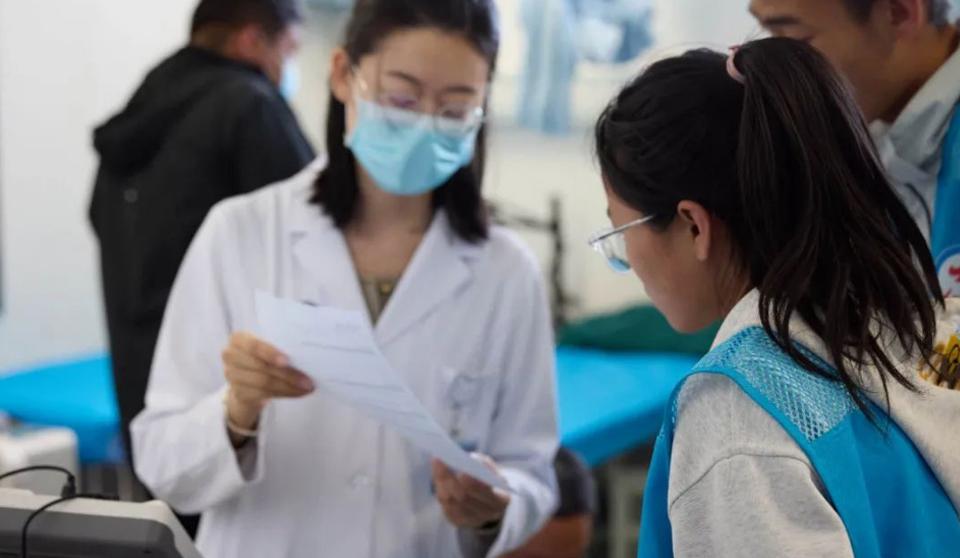 基层服务 | 医院儿科举办“明天会更好”主题杜氏肌营养不良（DMD）多学科公益论坛及义诊活动